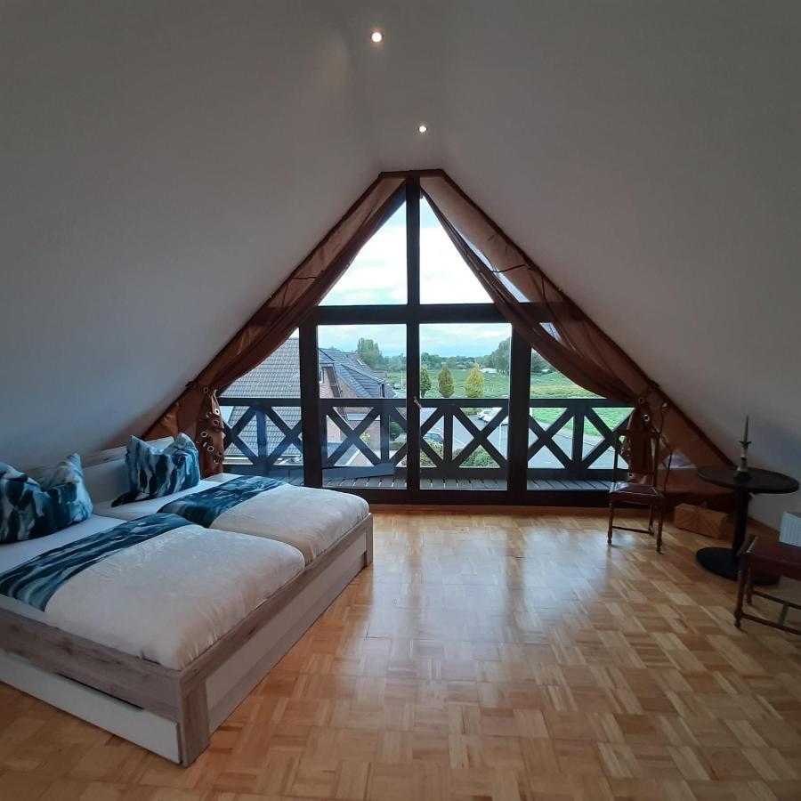Mauritzburg Apartment Krefeld Bagian luar foto